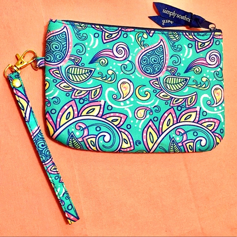 🍑Simply Southern Large Teal Paisley Wristlet🍑